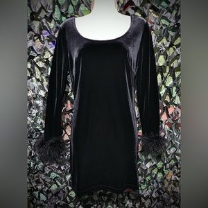 BNWOT Vintage Long Sleeve Feather Cuff Velvet Dress